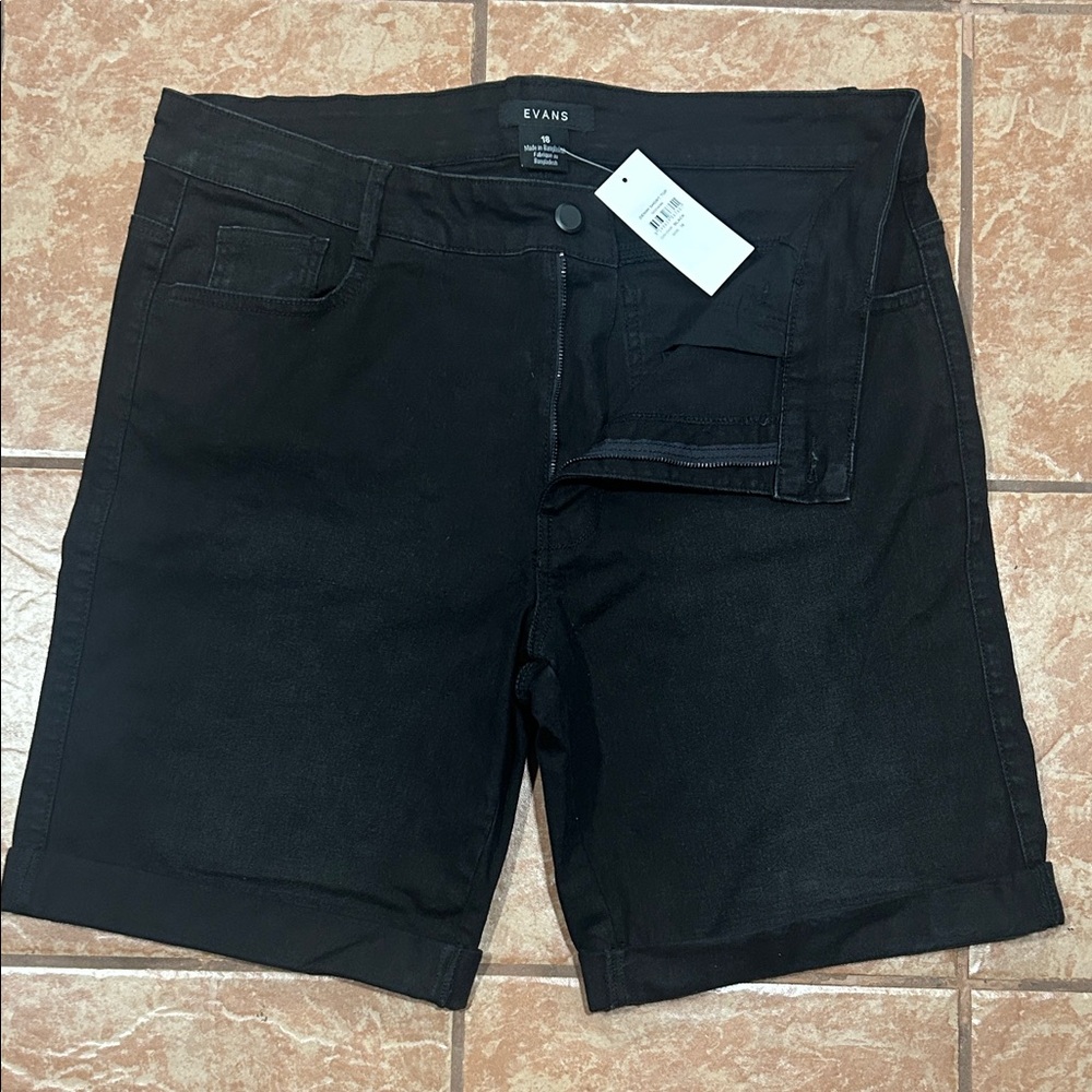 Evans Women's Black Jean Shorts